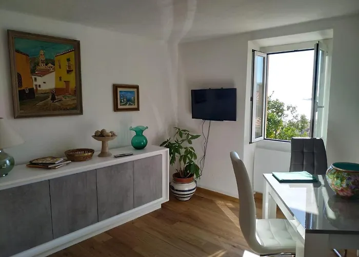 Maison Trucchi מנטון